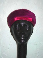Vintage fuchsia pillbox hat