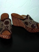Dezario wedge sandals, size 39 / 8.5 US