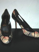 Floral heels by Hype, size 9.5 US
