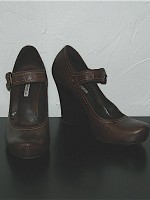 Via Spiga brown leather wedge Mary Janes, size 7.5 US