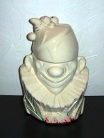 Vintage clown cookie jar by McCoy