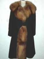 Brown wool knit coat w/fur trim by Visconti