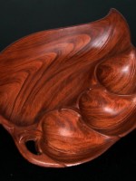 Large ceramic leafy snack bowl