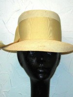 Vintage straw Panama hat w/extra wide grosgrain ribbon