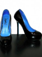 Yves Saint Laurent black patent leather platform heels, size 39/9 US