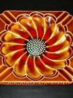 Ceramic flower ashtray