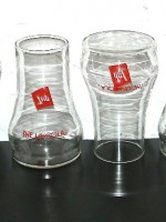 Set of 4 vintage 7UP drinking glasses