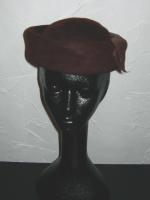 Brown felted wool hat with bow