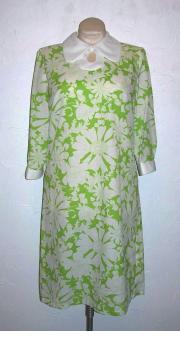 Green & white mod floral print dress by Toni Todd