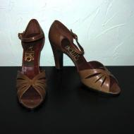 Vintage Adlib sandals, size 8.5 US