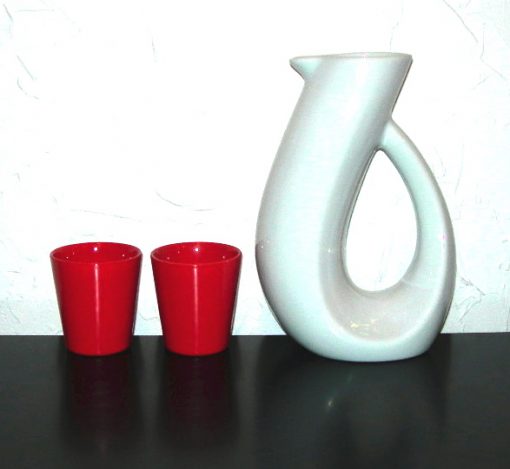 Vin Eau carafe & two cups, designed by Scott Henderson for Mint Inc.