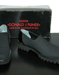 Donald J Pliner slip-on loafers