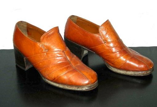 camel brown leather loafers, size 11