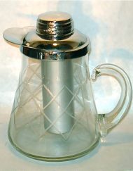 Vintage Chillit-Pitcher with removable ice tube