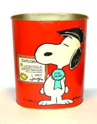 1969 Cheinco Snoopy/Peanuts enameled metal trash can