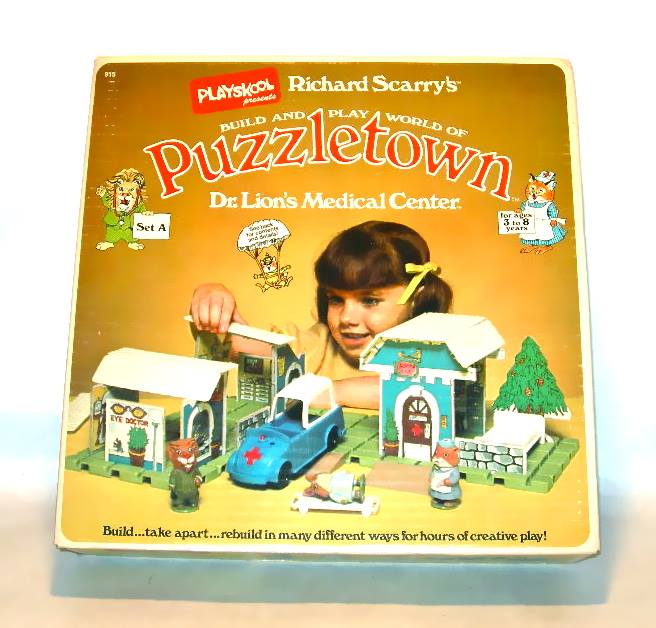 Vintage 1976 Playskool Richard Scarry Puzzletown Figurines & Building Pieces 4