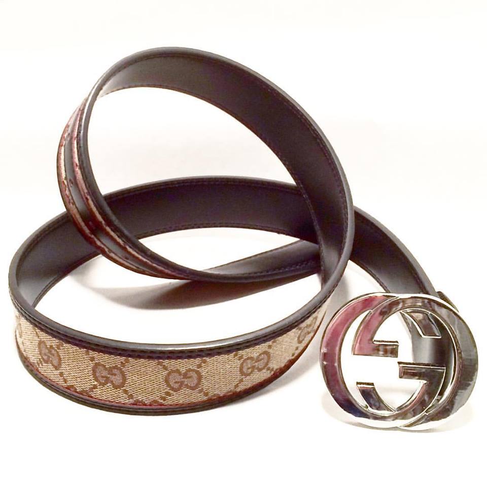 Gucci belt with silver logo –