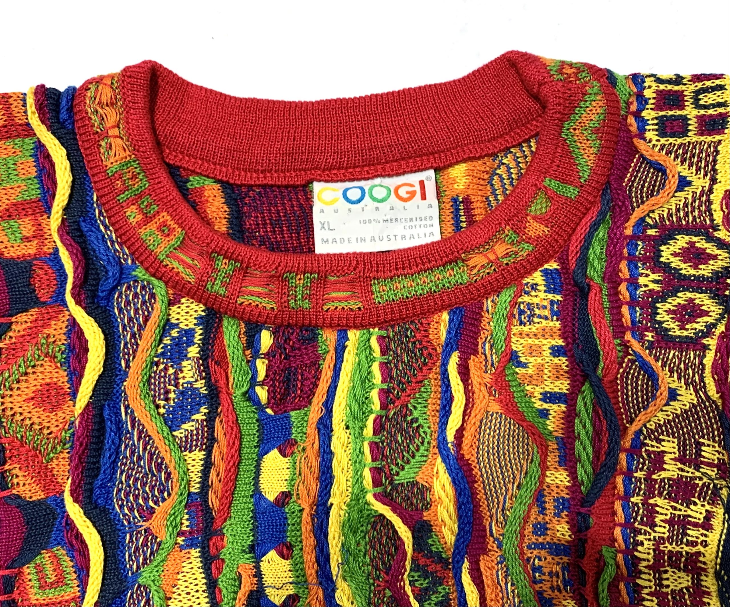 Coogi pullover sweater red detail